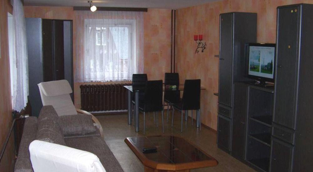 Gasthaus Falkenhain Алтенберг Източен Ерцгебирге Екстериор снимка